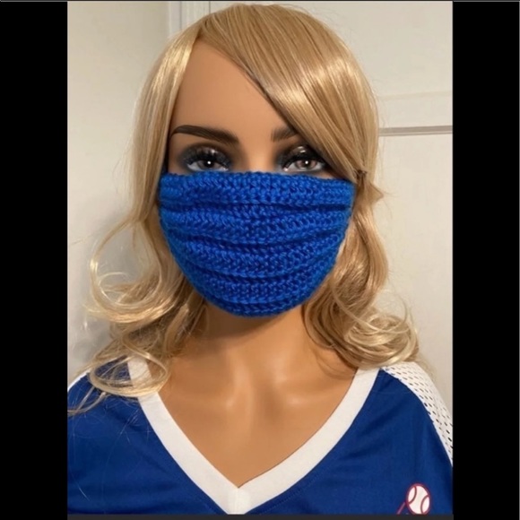 Hand-knitted Face Mask - Picture 1 of 11